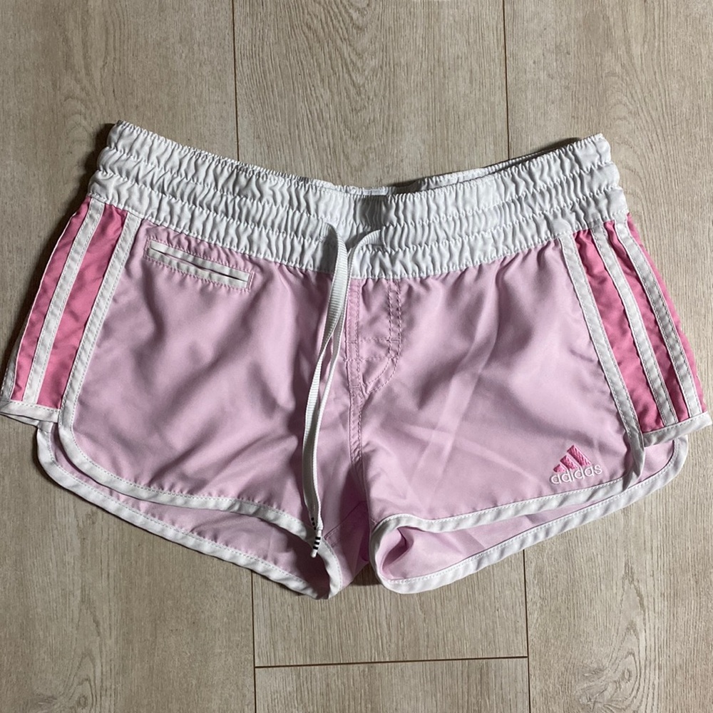 Adidas shorts🎀